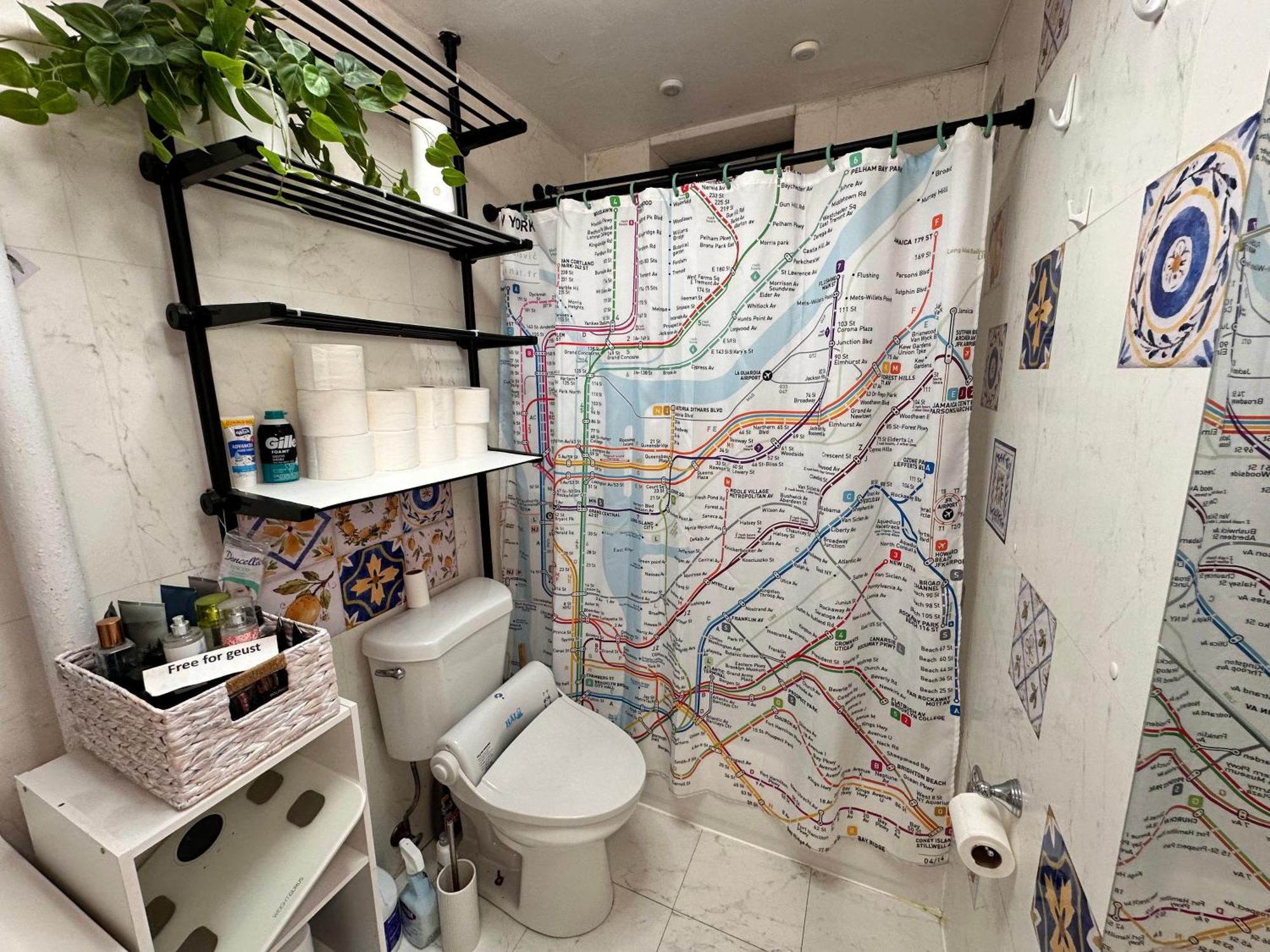 Modern Xl Queen Room Comfort & Character In Harlem New York Extérieur photo