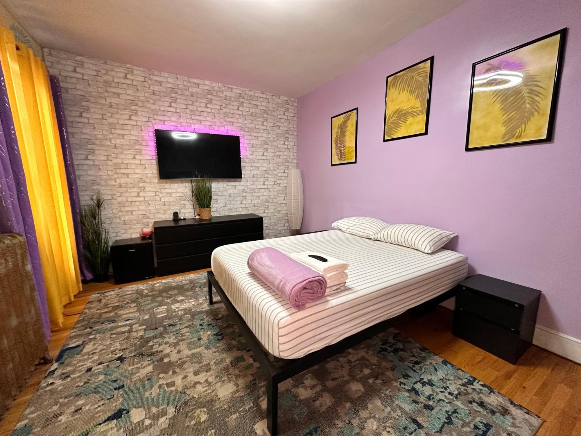 Modern Xl Queen Room Comfort & Character In Harlem New York Extérieur photo