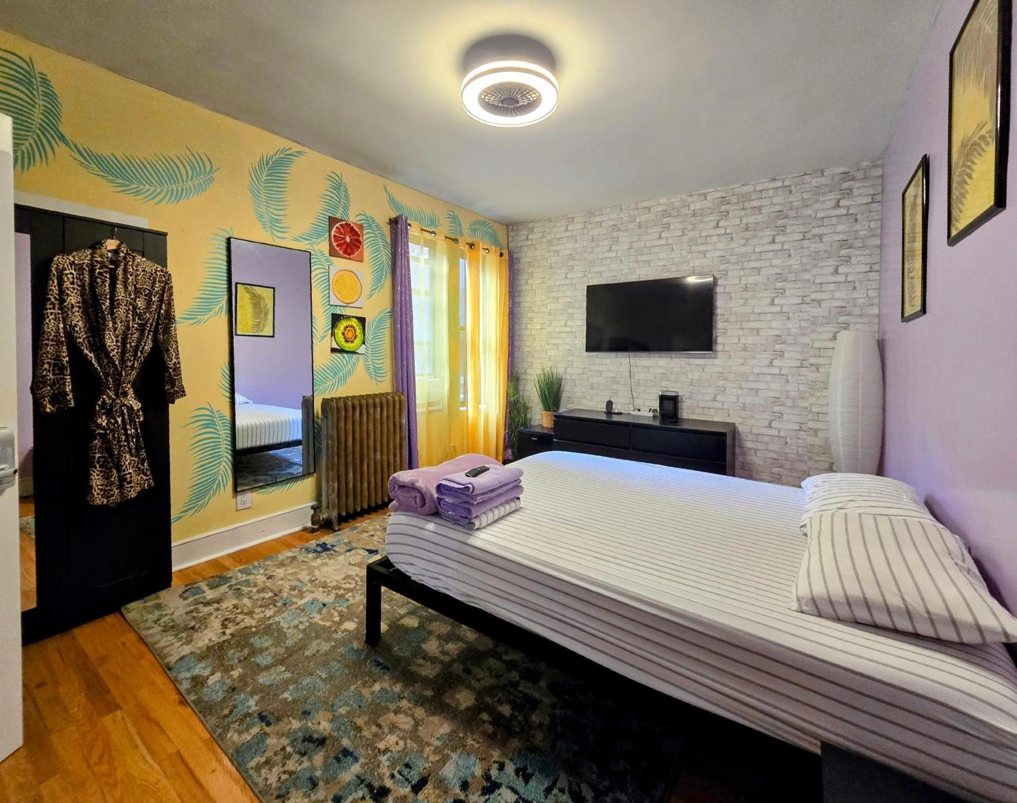 Modern Xl Queen Room Comfort & Character In Harlem New York Extérieur photo